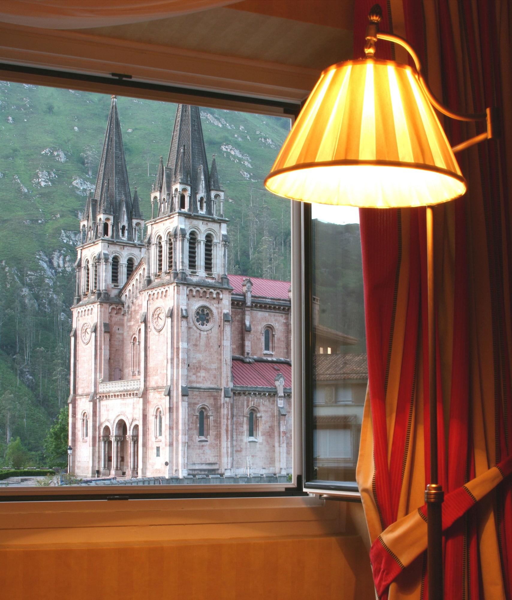 อาร์เชีย แกรน โฮเต็ล เพลาโญ Hotel โกบาดองกา ภายนอก รูปภาพ