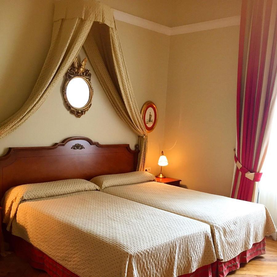 อาร์เชีย แกรน โฮเต็ล เพลาโญ Hotel โกบาดองกา ภายนอก รูปภาพ